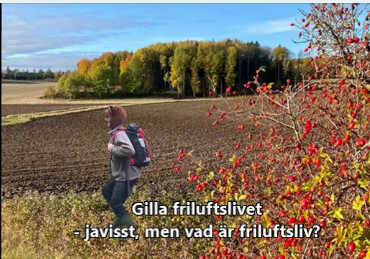 Räv och Hare gillar friluftslivet